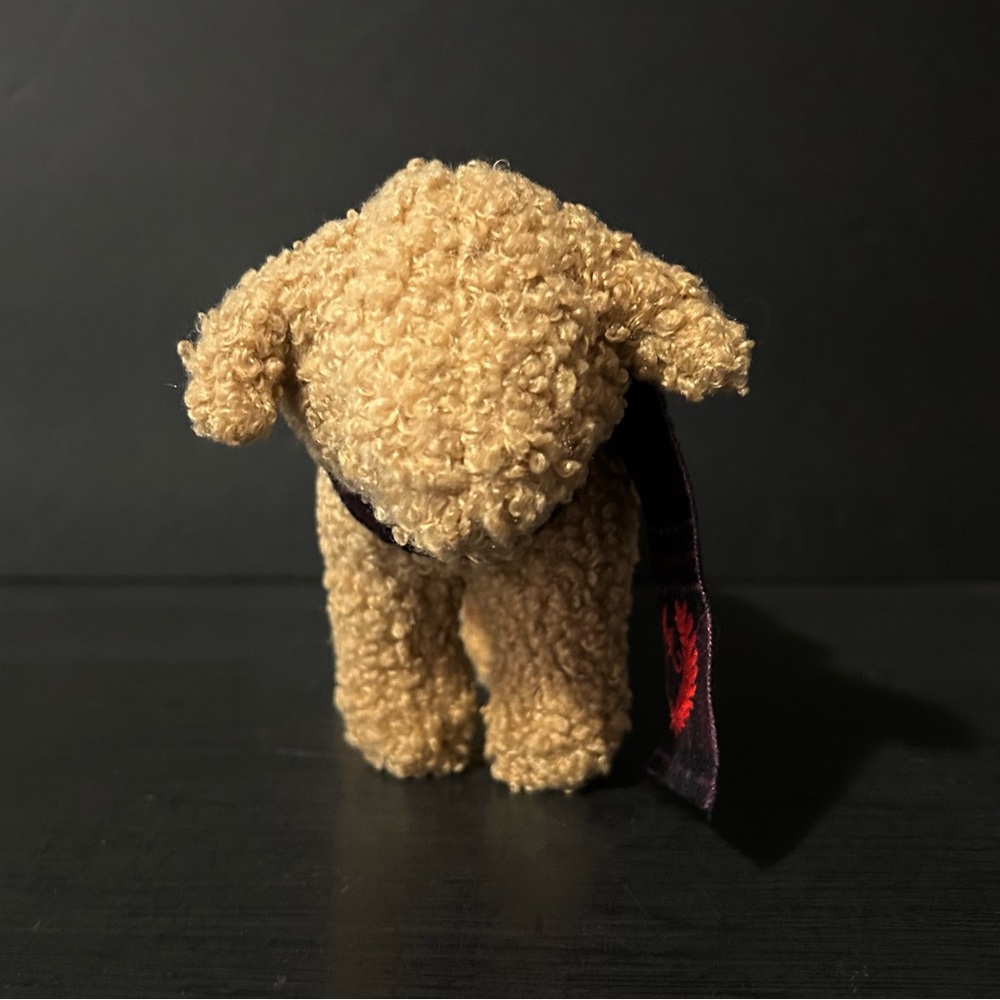 VICTORIA'S SECRET PINK HOLIDAY 2024 PLUSH MINI DOG LIMITED EDITION - Picture 4 of 6
